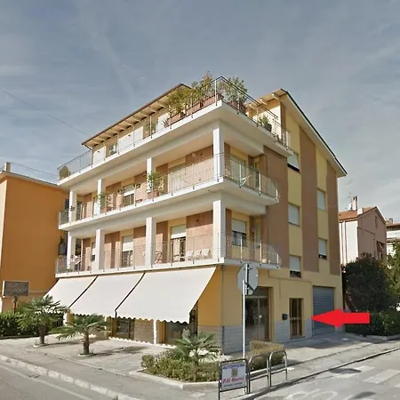 Apartment La Mansarda Di Lorenzo *